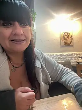 Sensualmente333 online show from July 14, 2026, 11:38 am