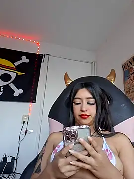 Hot sophie  online show from January 23, 2025, 10:22 pm