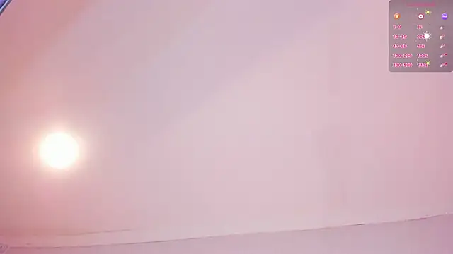 paulinasaeEnz online show from July 23, 2026, 12:35 pm