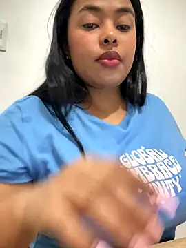 Snapshot of PUSHYLATE chatting on November 25, 2025, 5:57 pm PUSHYLATE online show from November 25, 2025, 5:57 pm