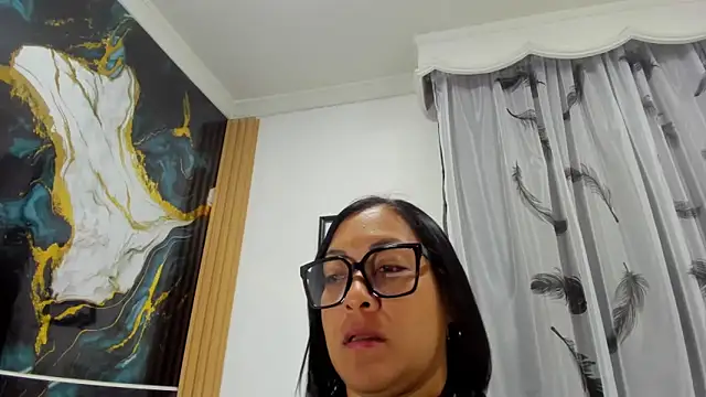 Snapshot of MelissaaCortes chatting on June 15, 2026, 12:33 am MelissaaCortes online show from June 15, 2026, 12:33 am
