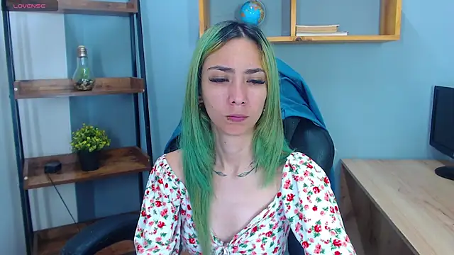 Snapshot of Erika_Stevens chatting on November 5, 2025, 2:53 pm Erika Stevens online show from November 5, 2025, 2:53 pm