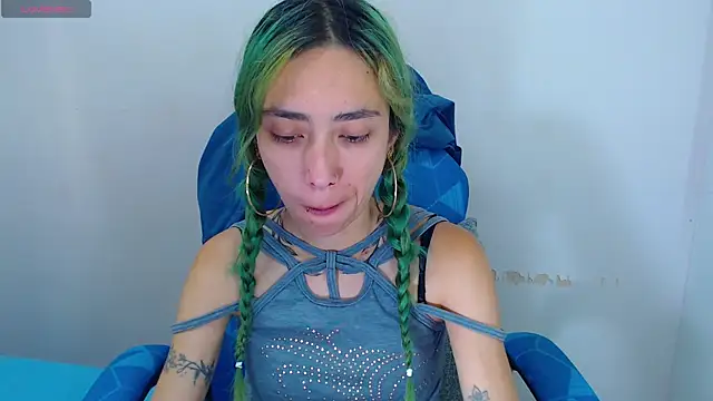 Snapshot of Erika_Stevens chatting on October 12, 2025, 3:57 pm Erika Stevens online show from October 12, 2025, 3:57 pm