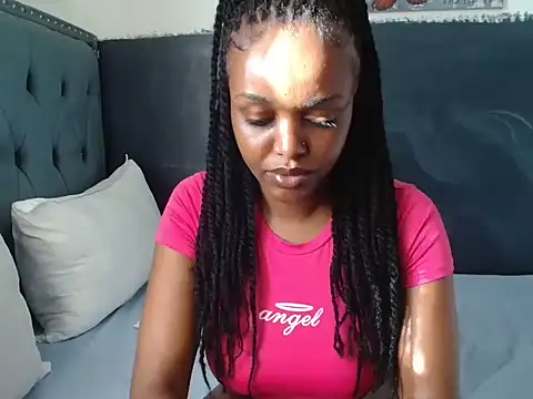 Snapshot of FaeMDom2 chatting on October 15, 2025, 1:52 pm FaeMDom2 online show from October 15, 2025, 1:52 pm