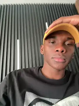 Snapshot of JacksonMuller_ chatting on July 13, 2026, 1:43 pm JacksonMuller online show from July 13, 2026, 1:43 pm
