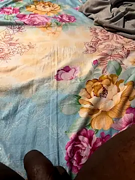 amil93sl online show from October 4, 2025, 7:15 pm