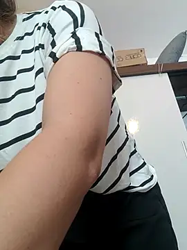 VitaIity online show from November 20, 2025, 3:12 pm