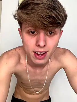 Snapshot of Diego17age chatting on October 13, 2025, 6:42 pm Diego17age online show from October 13, 2025, 6:42 pm