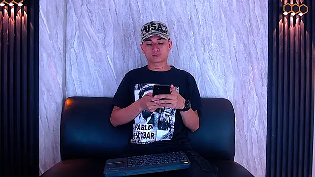 jeic 18 online show from November 11, 2025, 7:19 pm