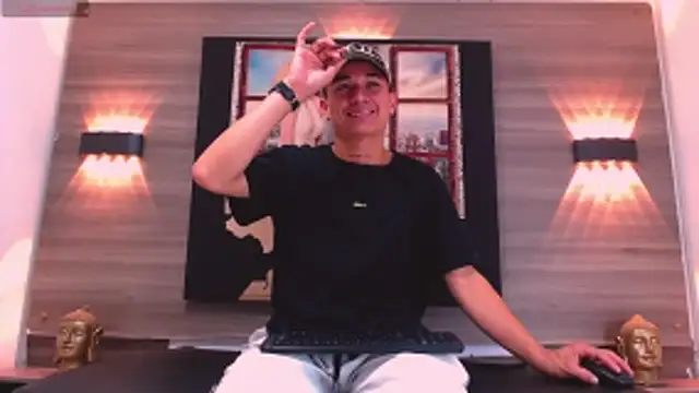 jeic 18 online show from November 3, 2025, 12:42 pm