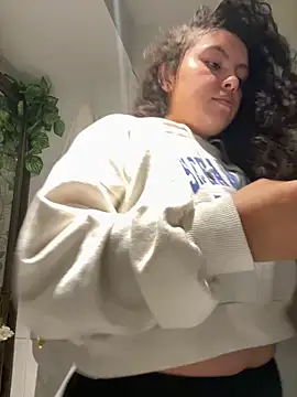 Nathcurly  online show from April 28, 2026, 2:27 am