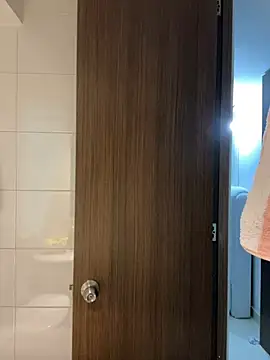 Snapshot of Nathcurly_ chatting on February 22, 2025, 3:56 am Nathcurly online show from February 22, 2025, 3:56 am