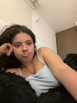 Snapshot of Nathcurly_ chatting on September 30, 2025, 2:39 am Nathcurly online show from September 30, 2025, 2:39 am