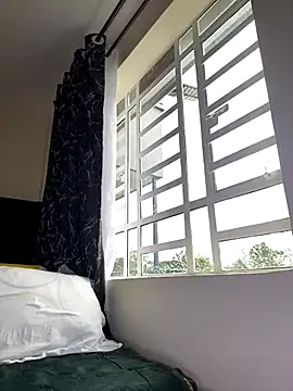 Snapshot of Sexy_barb2 chatting on November 13, 2025, 8:40 am Sexy barb2 online show from November 13, 2025, 8:40 am