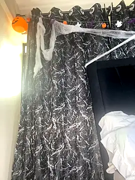 Snapshot of Sexy_barb2 chatting on October 24, 2025, 7:40 am Sexy barb2 online show from October 24, 2025, 7:40 am