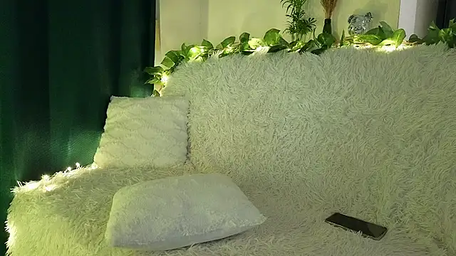 Snapshot of kristina_amurova chatting on October 25, 2025, 7:47 pm kristina amurova online show from October 25, 2025, 7:47 pm