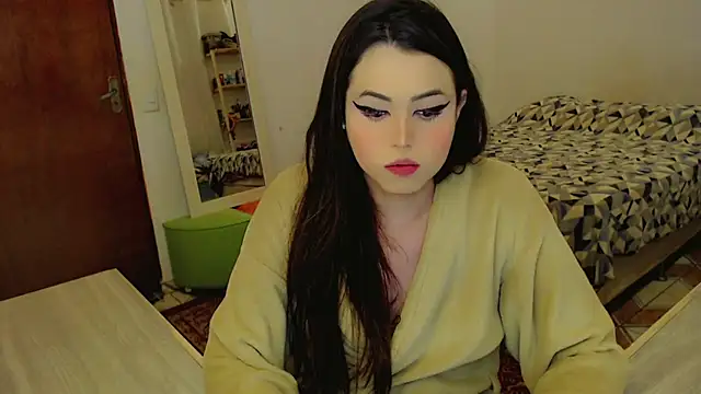 Snapshot of Sophie_Fantasys chatting on July 14, 2026, 10:05 pm Sophie Fantasys online show from July 14, 2026, 10:05 pm
