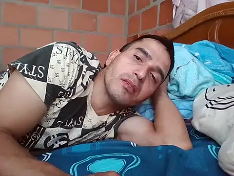 jhonnyhot 69 online show from February 14, 2026, 4:07 pm