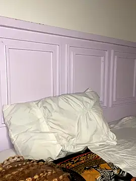 Snapshot of hot_daily chatting on December 4, 2025, 9:36 pm hot daily online show from December 4, 2025, 9:36 pm