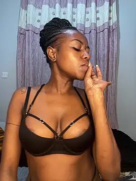 Snapshot of hot_daily chatting on October 28, 2025, 9:47 pm hot daily online show from October 28, 2025, 9:47 pm