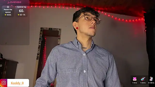 Snapshot of koddy_0 chatting on December 5, 2025, 3:10 pm koddy 0 online show from December 5, 2025, 3:10 pm