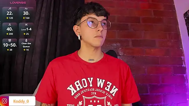 Snapshot of koddy_0 chatting on October 22, 2025, 12:43 am koddy 0 online show from October 22, 2025, 12:43 am