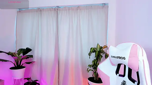 Snapshot of kali_ka_ chatting on March 22, 2025, 1:19 pm kali ka online show from March 22, 2025, 1:19 pm