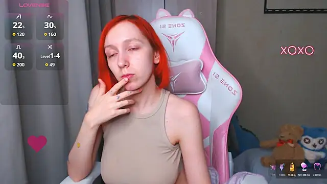 Snapshot of LeahGottty chatting on November 14, 2025, 3:10 am LeahGottty online show from November 14, 2025, 3:10 am