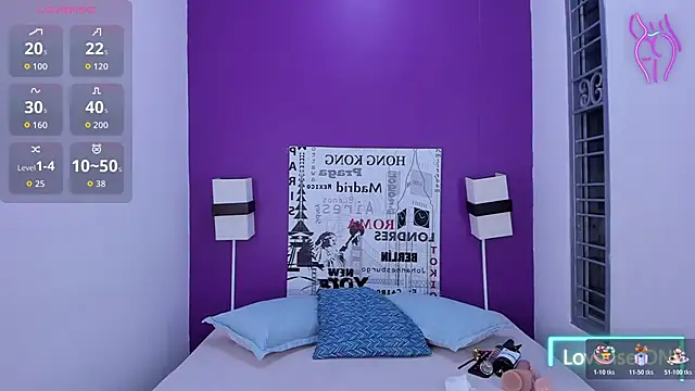 Snapshot of Lila_Pinky chatting on November 7, 2025, 1:15 pm Lila Pinky online show from November 7, 2025, 1:15 pm