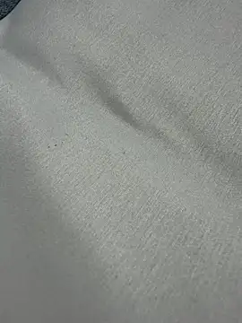 Dulcemomento online show from February 4, 2026, 1:22 am