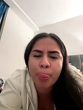 Snapshot of KattyPortman chatting on October 24, 2025, 4:11 am KattyPortman online show from October 24, 2025, 4:11 am