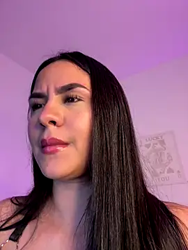 Snapshot of KattyPortman chatting on November 20, 2025, 11:58 pm KattyPortman online show from November 20, 2025, 11:58 pm