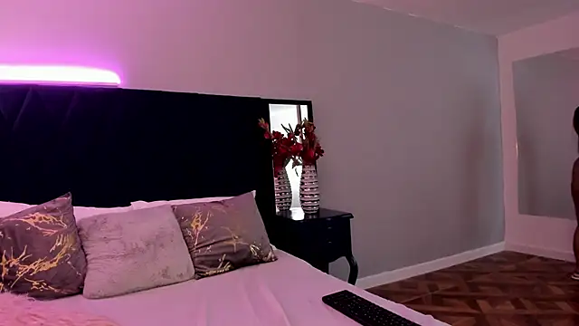 Snapshot of KattyPortman chatting on January 26, 2025, 7:21 am KattyPortman online show from January 26, 2025, 7:21 am