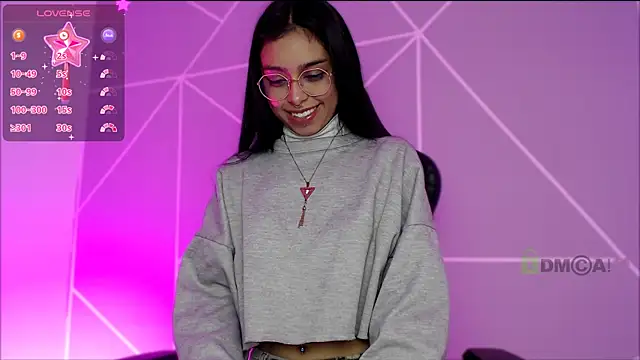 Snapshot of lilylouisee chatting on September 20, 2025, 10:09 am lilylouisee online show from September 20, 2025, 10:09 am