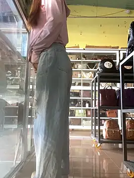 Snapshot of Rosa_998 chatting on March 21, 2026, 12:45 am Rosa 998 online show from March 21, 2026, 12:45 am