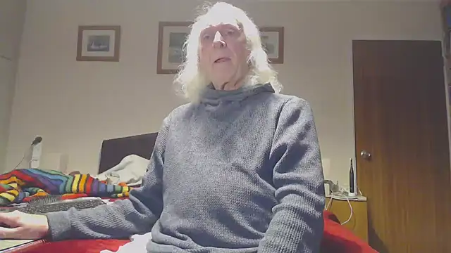 Snapshot of WaverlyKernow chatting on January 11, 2026, 11:17 am WaverlyKernow online show from January 11, 2026, 11:17 am