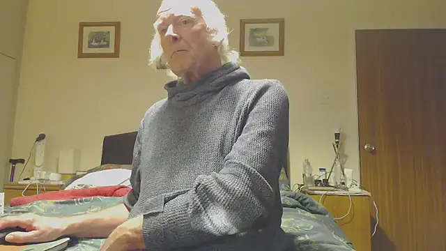 WaverlyKernow online show from March 8, 2025, 9:29 pm