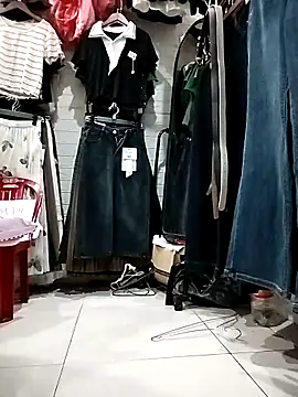  Vitamin Sex  online show from October 8, 2025, 2:13 am