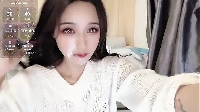 Snapshot of Ti_amo_UU chatting on January 28, 2025, 6:17 pm Ti amo UU online show from January 28, 2025, 6:17 pm