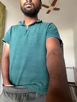Snapshot of Manohar_1 chatting on June 1, 2026, 2:34 am Manohar 1 online show from June 1, 2026, 2:34 am