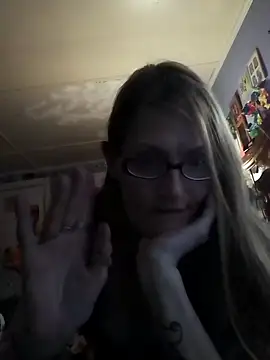 Snapshot of beelzebubblesxo chatting on October 25, 2025, 4:22 am beelzebubblesxo online show from October 25, 2025, 4:22 am