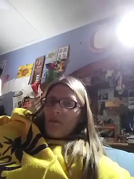 Snapshot of beelzebubblesxo chatting on February 21, 2026, 3:41 am beelzebubblesxo online show from February 21, 2026, 3:41 am