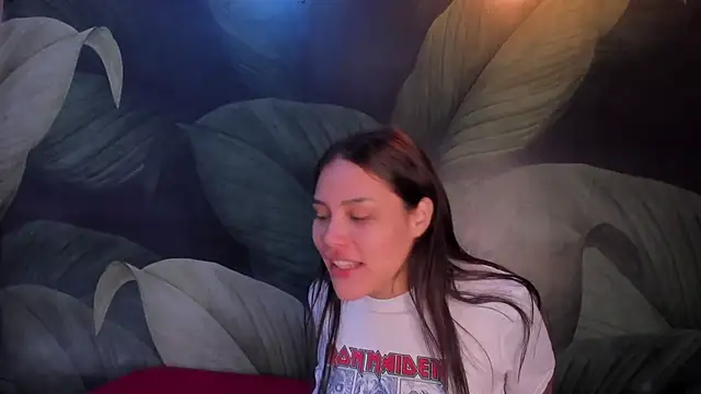 Snapshot of sweett_dirty chatting on February 26, 2025, 12:27 pm sweett dirty online show from February 26, 2025, 12:27 pm