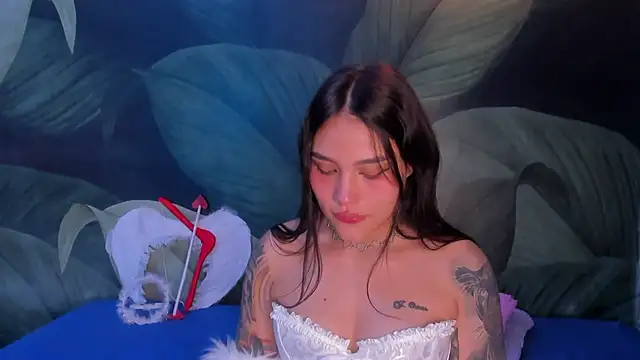 Snapshot of sweett_dirty chatting on February 14, 2025, 6:29 pm sweett dirty online show from February 14, 2025, 6:29 pm