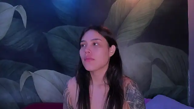 Snapshot of sweett_dirty chatting on November 6, 2025, 12:20 pm sweett dirty online show from November 6, 2025, 12:20 pm