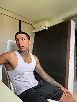 sendfer online show from December 3, 2025, 7:13 pm