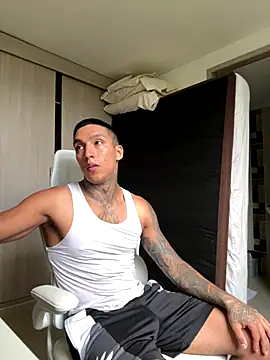 sendfer online show from November 24, 2025, 7:47 pm