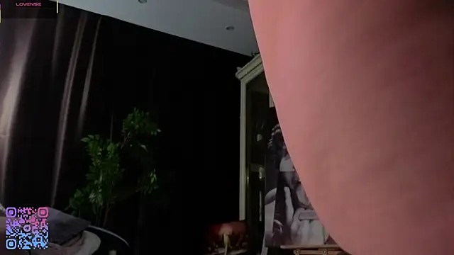 Snapshot of SoniaScott chatting on February 22, 2026, 2:14 am SoniaScott online show from February 22, 2026, 2:14 am