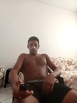 Snapshot of novinhomorenoo chatting on April 5, 2026, 2:46 pm novinhomorenoo online show from April 5, 2026, 2:46 pm