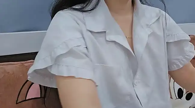 Kemmy babe20 online show from March 19, 2025, 7:18 am